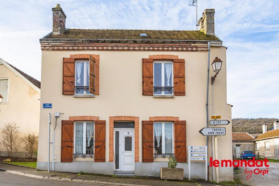 Vente maison 6 pièces 145 m² à Verzy (51380), 230 000 €