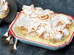 Banana Meringue Pudding Recipe - Bon Appétit was pinched from <a href="http://www.bonappetit.com/recipe/banana-meringue-pudding" target="_blank">www.bonappetit.com.</a>