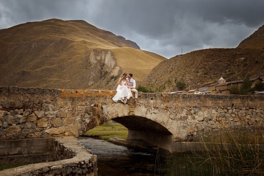 Fotógrafo de bodas Fabian Gonzales (feelingrafia). Foto del 20 de octubre 2022