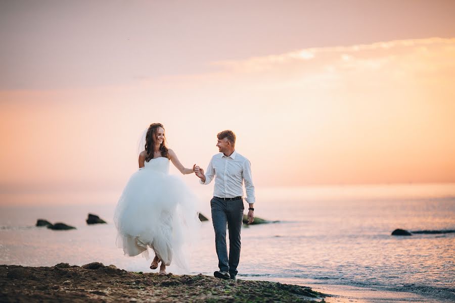 Fotógrafo de casamento Dmitriy Kara (palichev). Foto de 5 de setembro 2019