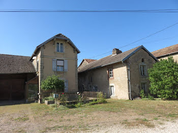 maison à La Neuvelle-lès-Lure (70)