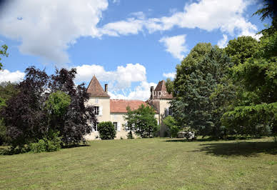 Manor 11