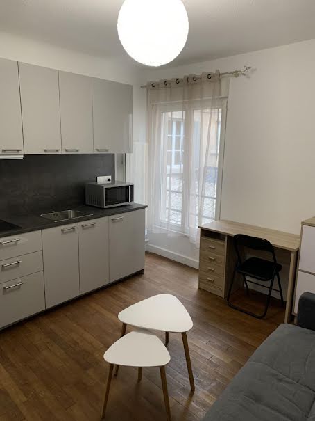 Location meublée appartement 1 pièce 22 m² à Verdun (55100), 315 €