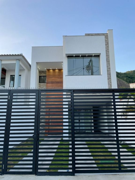 Casa com 4 dormitórios à venda, 194 m²  - Piratininga - Niterói/RJ