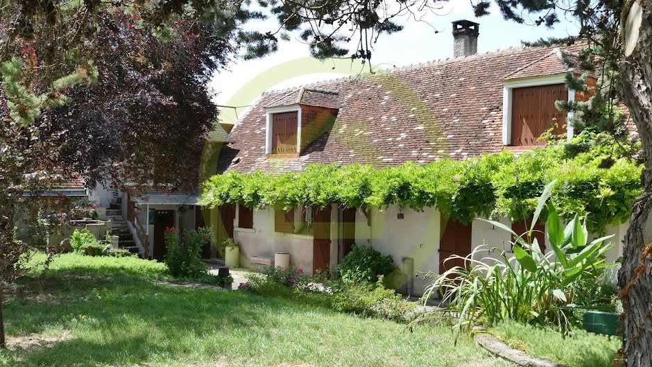 Vente maison 6 pièces 114 m² à Chambourg-sur-Indre (37310), 200 000 €
