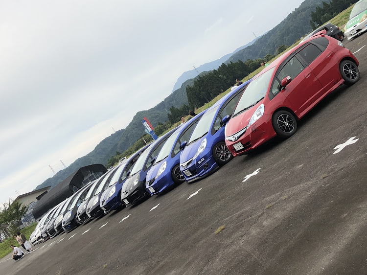 フィットの本田技研工業創立記念日・本田技研・HONDA・フィットに関するカスタム事例の投稿画像4枚目