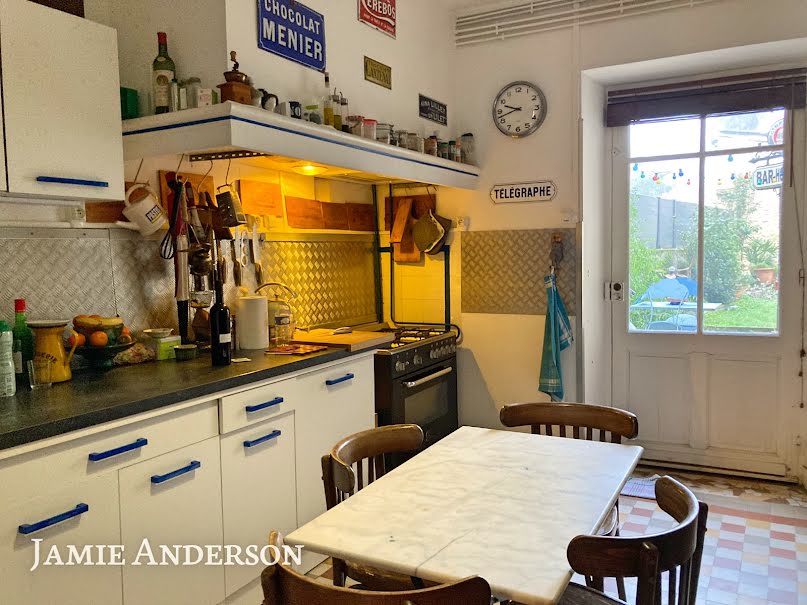 Vente maison 5 pièces 130 m² à Gensac (33890), 169 000 €