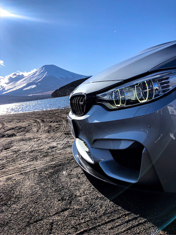 M4 クーペのドライブ・道志みち・山中湖・JRZ・F82に関するカスタム事例の投稿画像4枚目