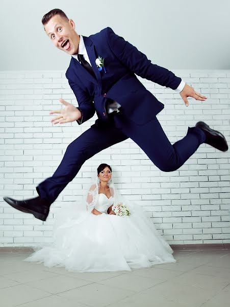 Wedding photographer Mihail Ciorici (amorstudio). Photo of 12 February 2014