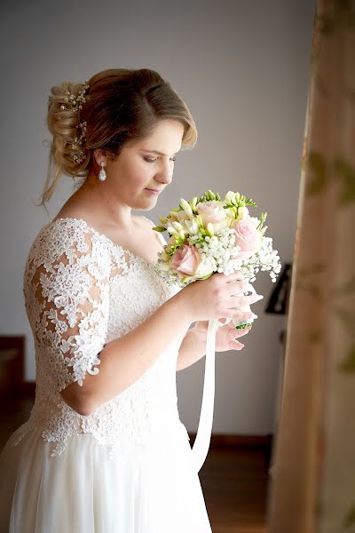 Fotógrafo de casamento Radu Razvan Anton (rafotostudio). Foto de 24 de fevereiro 2021