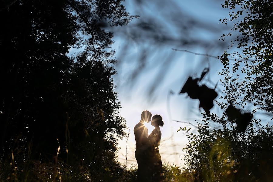 Wedding photographer Roman Kozhin (dzhin09). Photo of 7 December 2016