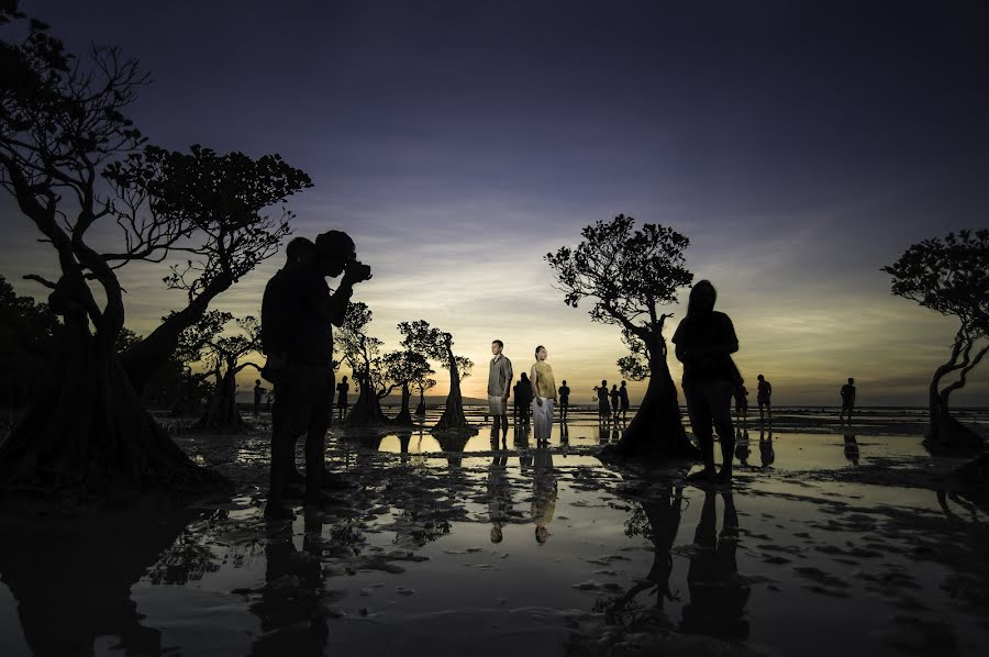 Fotógrafo de bodas Aswindra Satriyo (satriyo). Foto del 9 de agosto 2018