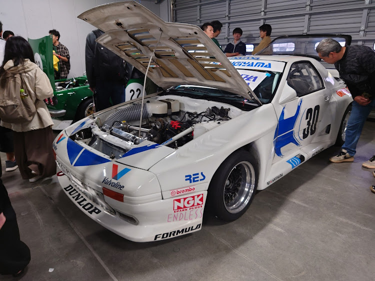 RX-7のマツダファンフェスタ2024・富士スピードウェイ・FC3S・マツダ787Bに関するカスタム事例の投稿画像5枚目