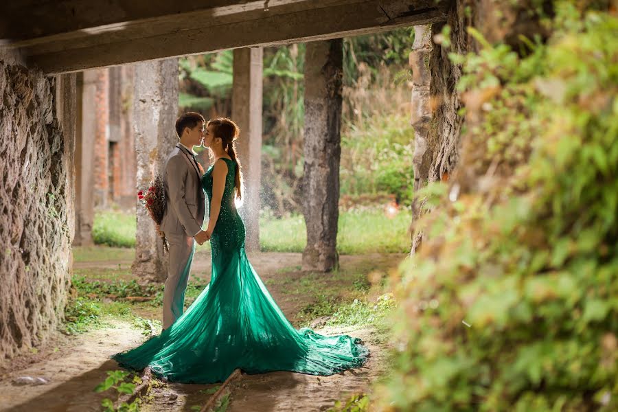 Fotógrafo de casamento Show Su (showsu). Foto de 2 de outubro 2021