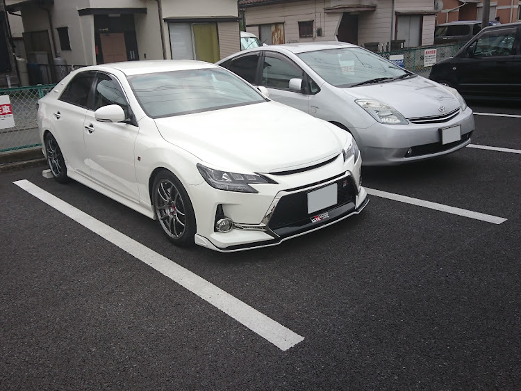 プリウスのマークX 130系・マークII・AMG A45・CE28・two-k魂に関するカスタム事例の投稿画像1枚目