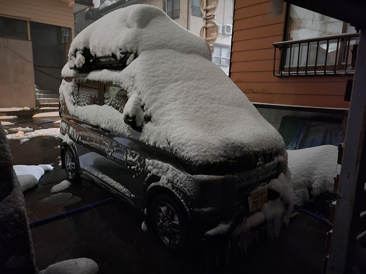 デリカミニのいいね＆フォロー＆コメントありがとうございます・雪がある限り…・雪掻きは限りなく...・ご安全にm(_ _)mに関するカスタム事例の投稿画像2枚目