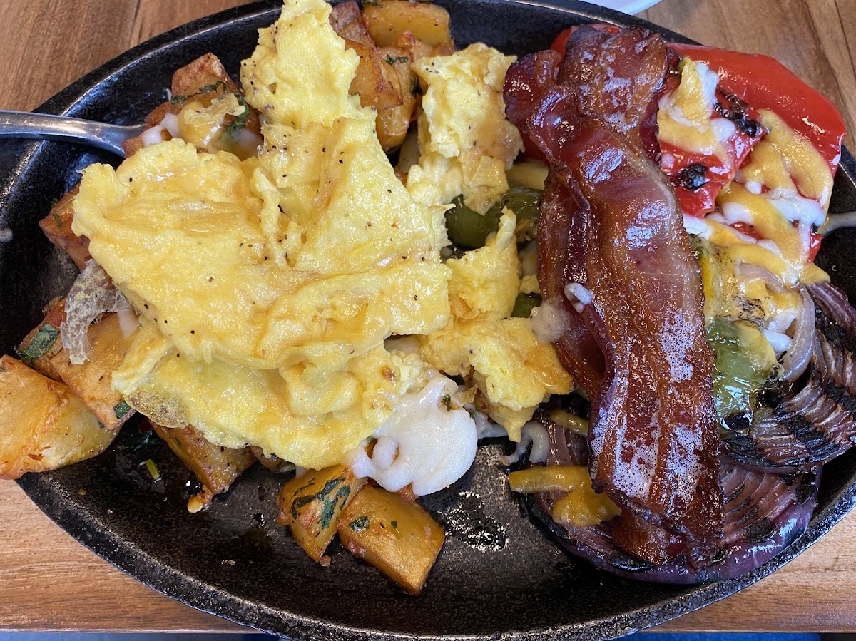 Brunch on Sunday - Breakfast skillet special. Delicious!