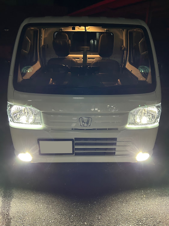 アクティトラックの上出来・DIYカスタム・軽トラのある生活・LEDテープに関するカスタム事例の投稿画像1枚目