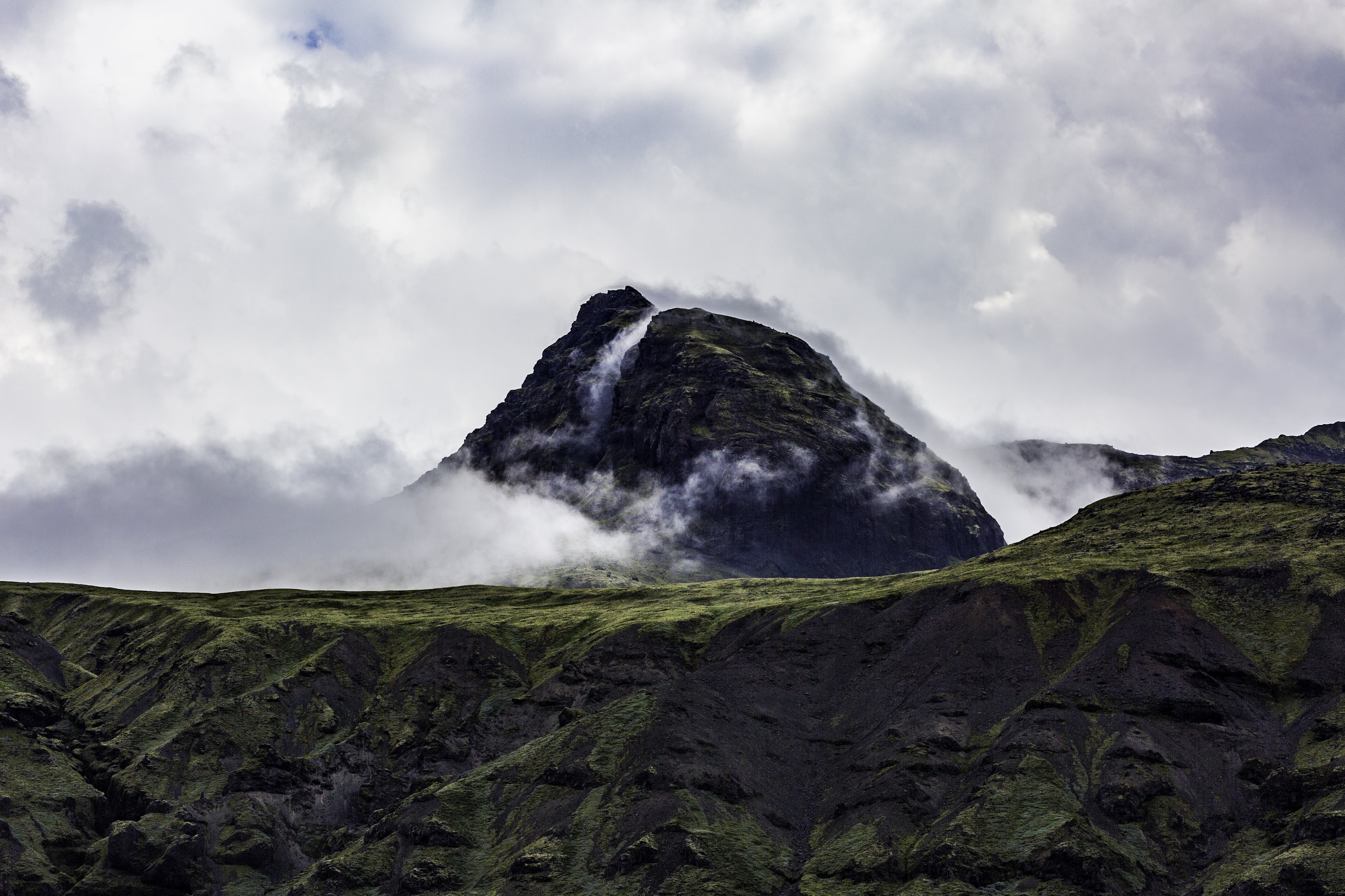 Исландия - родина слонов (архипелаг Vestmannaeyjar, юг, север, запад и Центр Пустоты)