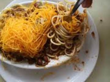 Chili over Spaghetti  (Cincinnati Chili)