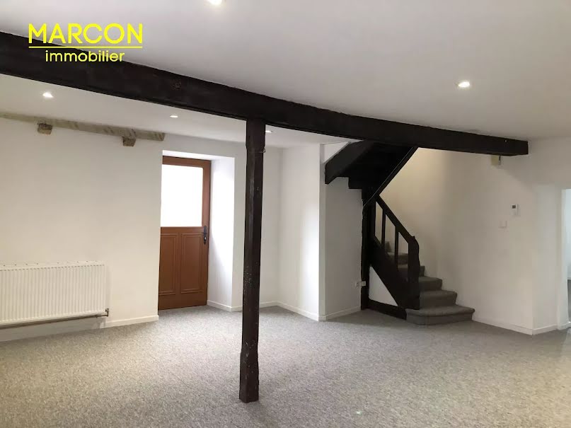 Location  maison 5 pièces 141 m² à Le Grand-Bourg (23240), 605 €