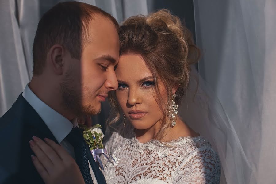 婚礼摄影师Pavel Ponomarev（panama）。2016 3月17日的照片