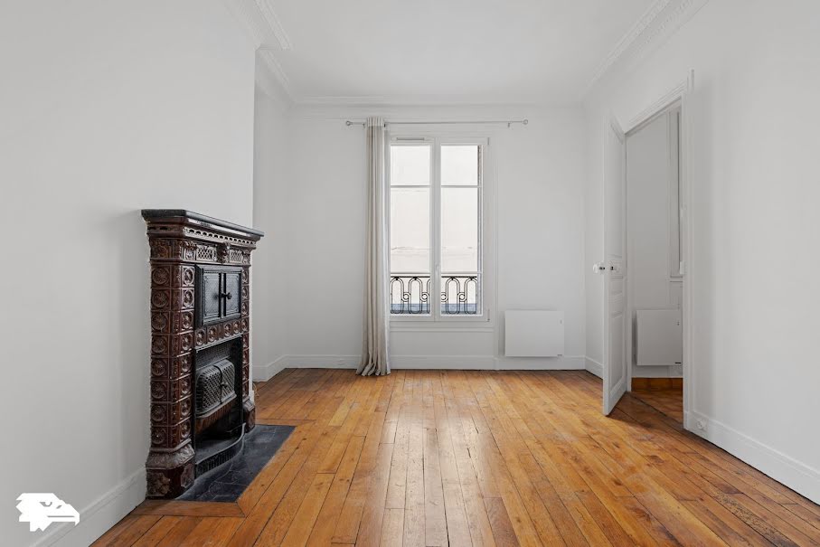 Vente appartement 2 pièces 40 m² à Paris 10ème (75010), 346 500 €