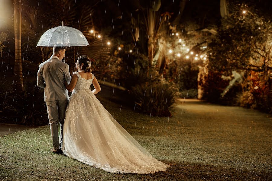 Fotógrafo de casamento Adilson Teixeira (adilsonteixeira). Foto de 28 de novembro 2023