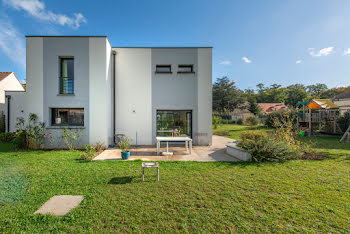 maison à Saint-Pierre-lès-Nemours (77)