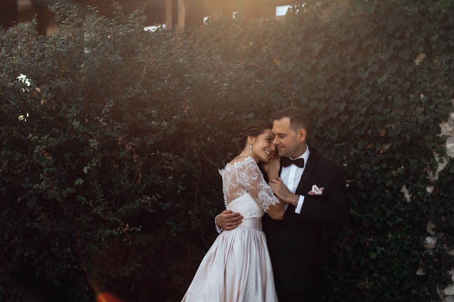 Fotógrafo de bodas Radek Kazmierczak (radekkazmierczak). Foto del 31 de agosto 2017