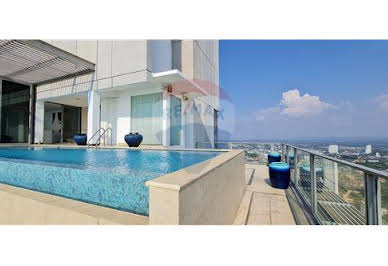 Apartment with pool 3