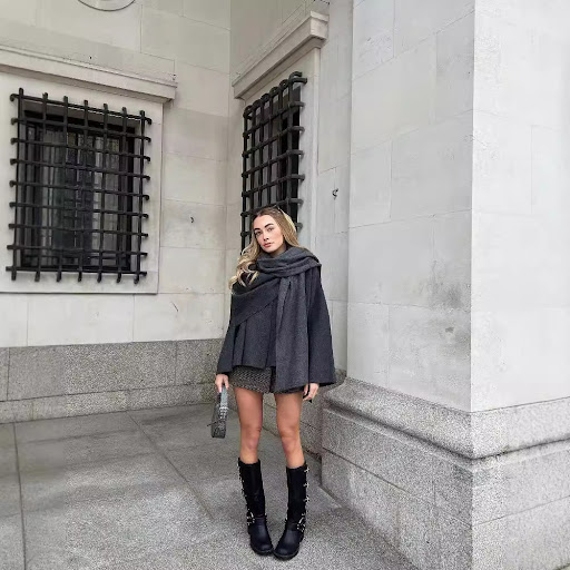 Title 8, Womens Asymmetric Scarf Shorts Knitted Coat. S...