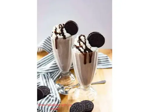 Oreo Milkshake With Ice Cream