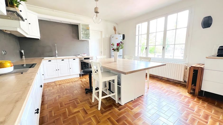 Vente maison 6 pièces 193 m² à Janville-sur-Juine (91510), 370 000 €