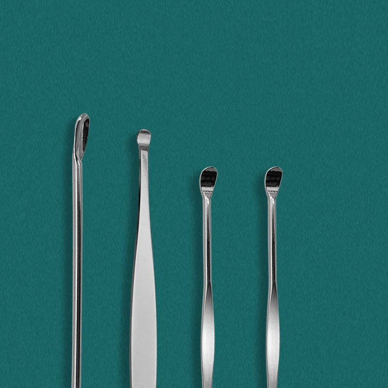 Ensemble de cure-oreilles portables en acier inoxydable. Nettoie les oreilles en douceur et efficacement. Pour un soin quotidien optimal.