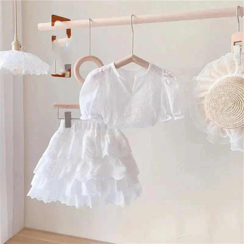 Traje de dos piezas para niñas estilo vaquero, manga corta y falda corta hueca, ideal para jugar y lucir fresca en verano