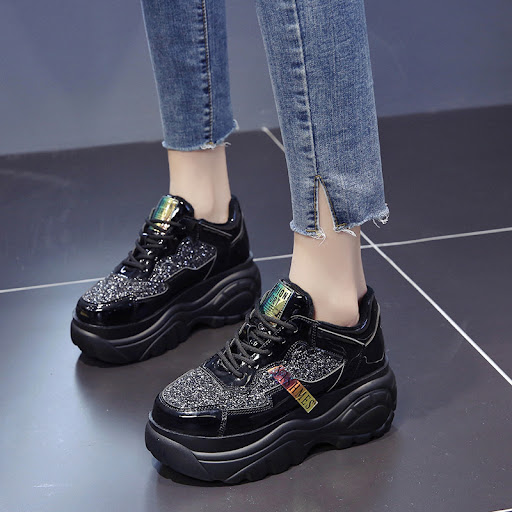 Title 6, Student Patent Lederen Fashion Sneakers Trend