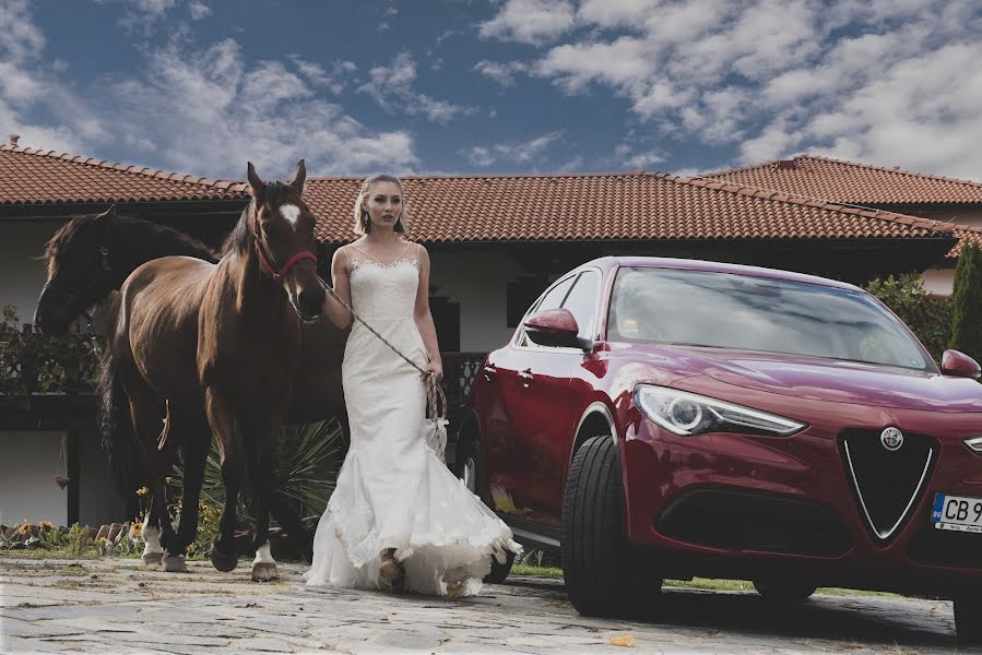 Fotografo di matrimoni Borcho Jovanchevski (bokiluna). Foto del 13 aprile 2019