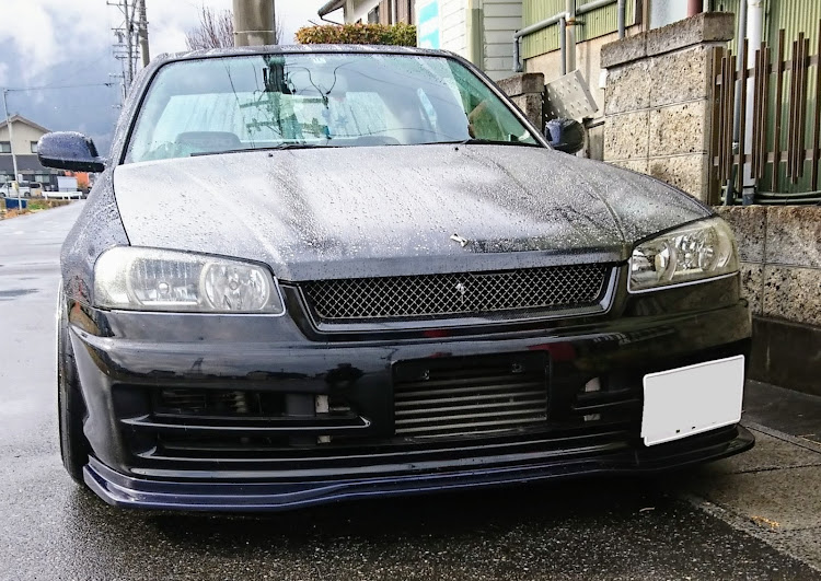 スカイラインのDIY・フロントバンパー交換・後期仕様・マイナーに関するカスタム事例の投稿画像3枚目