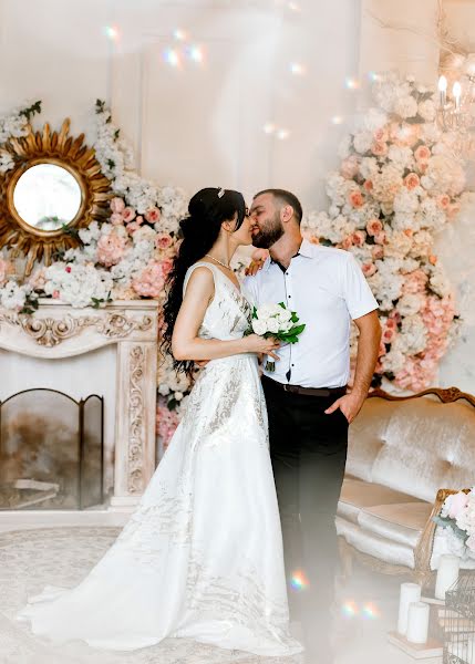 Fotógrafo de casamento Alena Stepanenko (alena1008). Foto de 2 de outubro 2018