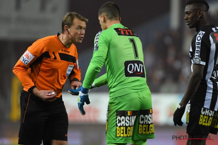 Gumienny na afgefloten Charleroi-Standard: "De veiligheid van de spelers was in gevaar"