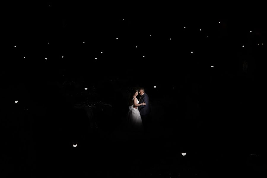 Fotógrafo de casamento Fiorentino Pirozzolo (pirozzolo). Foto de 25 de setembro 2021