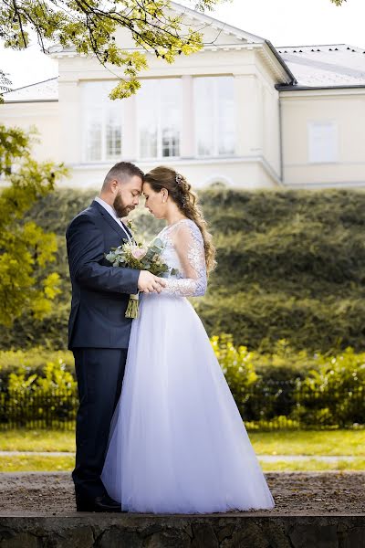 Svadobný fotograf Ján Sakáč (fotokosice). Fotografia publikovaná 1. novembra 2020