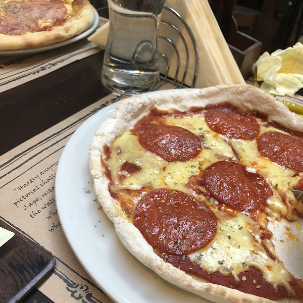 Gluten-Free Pizza at Restoran Capo