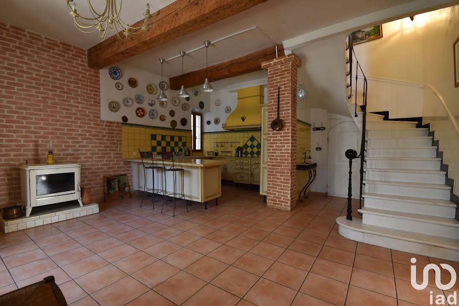 Vente maison 4 pièces 140 m² à Cascastel-des-Corbières (11360), 190 000 €