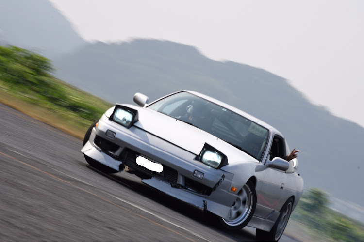 なかむらちゃんさんが投稿したワンエイティー・180sx・シルビアs14・86・ドリフトに関するカスタム事例の投稿画像1枚目