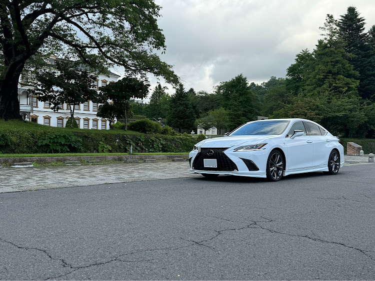 ESのLEXUS ESに関するカスタム事例の投稿画像3枚目