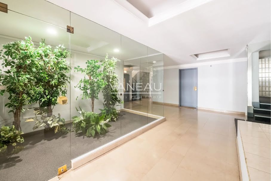 Vente appartement 3 pièces 81.06 m² à Neuilly-sur-Seine (92200), 882 000 €