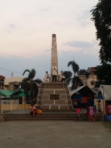 rizal monument