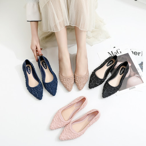 Title 3, Womens Waterproof Non-slip Low-top Shoes